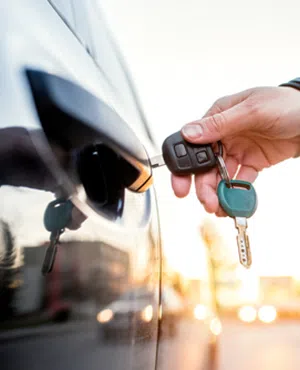 Lock Locksmith Tech Newbury, MA 978-301-6586 - unlock-car
